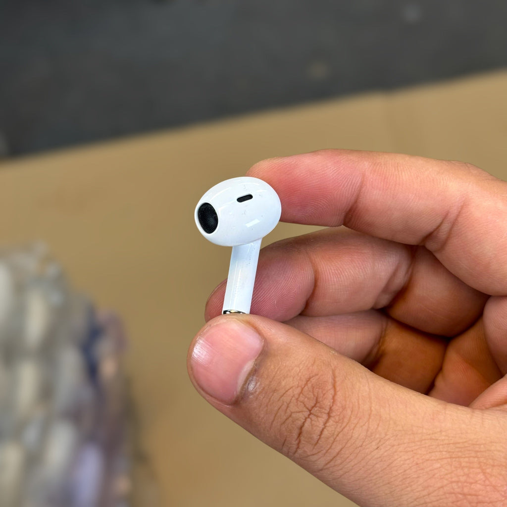 WaterProof Earbuds - Open Lot